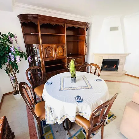 Apartamento Luxury Next Lisbon Centre, Super Well Connected Queluz