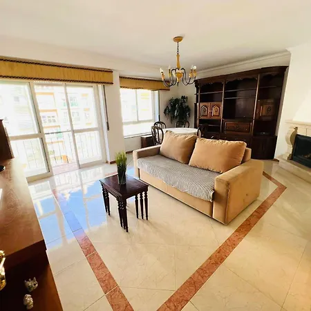 Apartamento Luxury Next Lisbon Centre, Super Well Connected *
